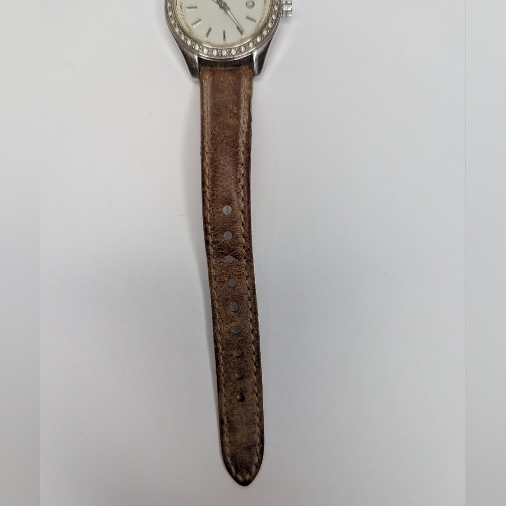 V2K Fossil Womens Watch ES-3026 Date 31mm Case Beige Leather Band Quartz - Picture 5 of 9